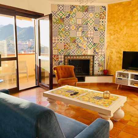Donna Filomena Casa Vacanza Park Bougainville Salerno Eksteriør billede